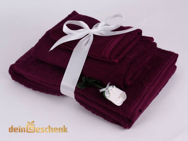 Handtuchset mit Rose als tolles Liebesgeschenk für Freundin